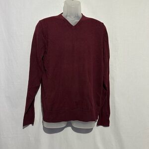 Old Navy Men’s Maroon V-Neck Sweater – Size M
